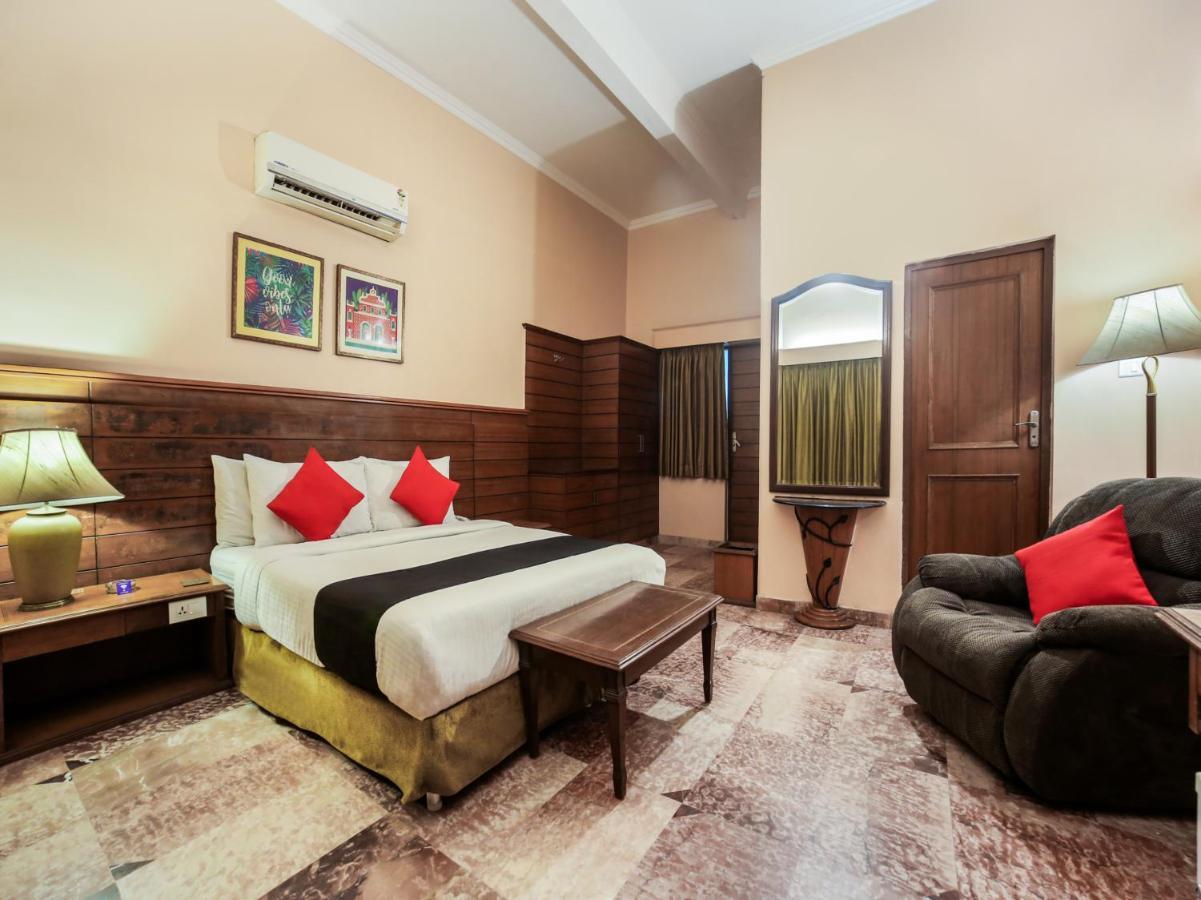 Capital O 10953 Dayal Lodge - A Boutique Hotel Agra  Exterior foto